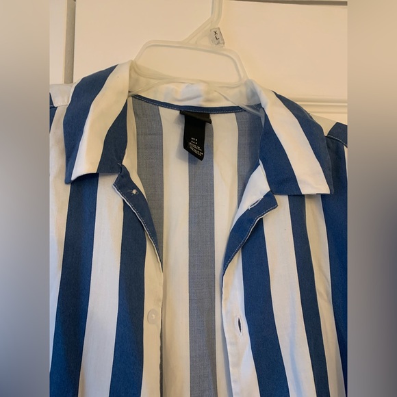 H&M Button Down - Picture 2 of 3